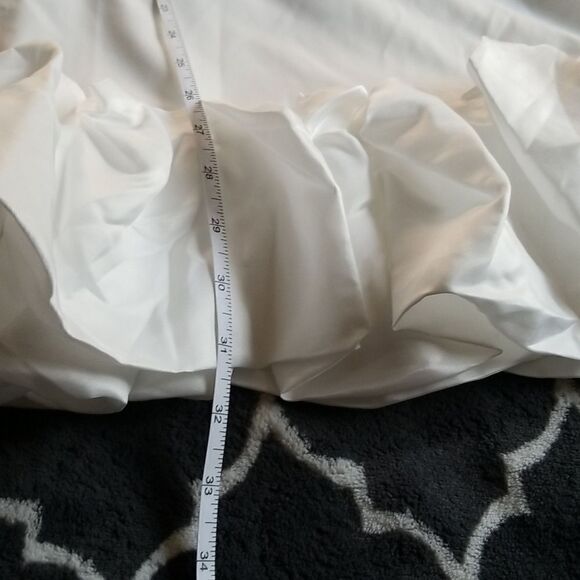 White Ruffle Hem Dress small nwot B-2 - Picture 15 of 16